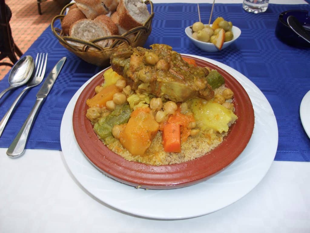 مطعم الشمعدان La Menora Restaurant