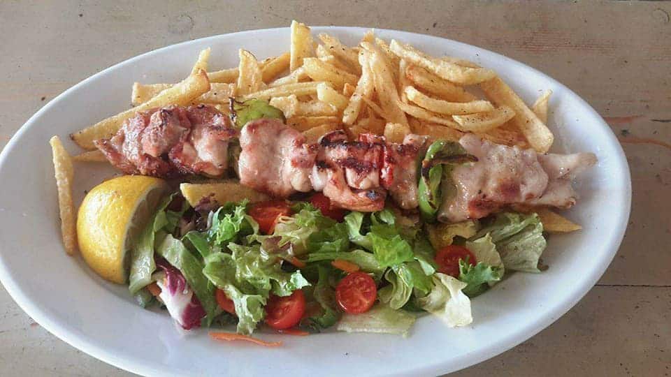 مطعم تاسوس تافيرنا Tasos Taverna