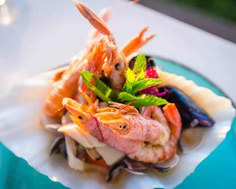 مطعم الهرم Pyramid Restaurant 