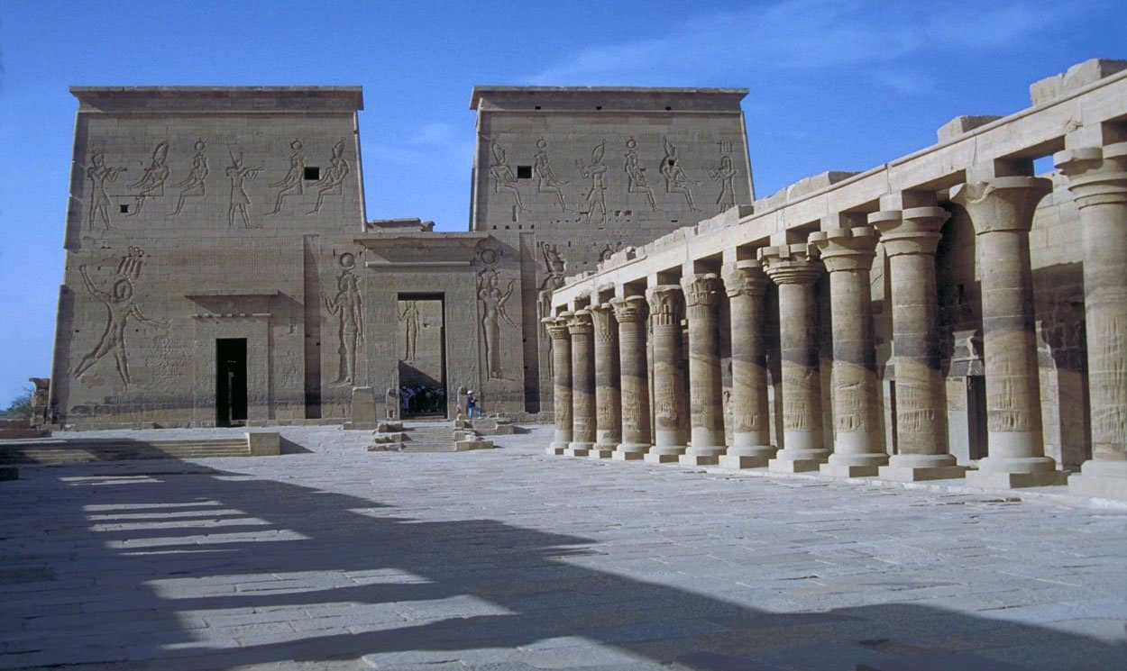 معبد فيلة أسوان
