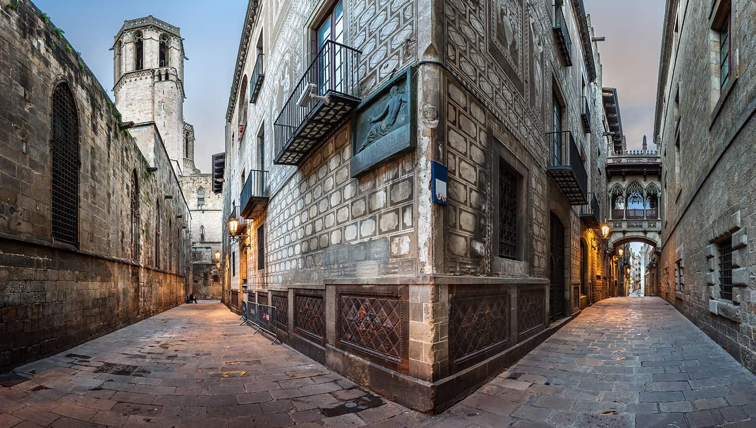 الحي القوطي برشلونة اسبانيا