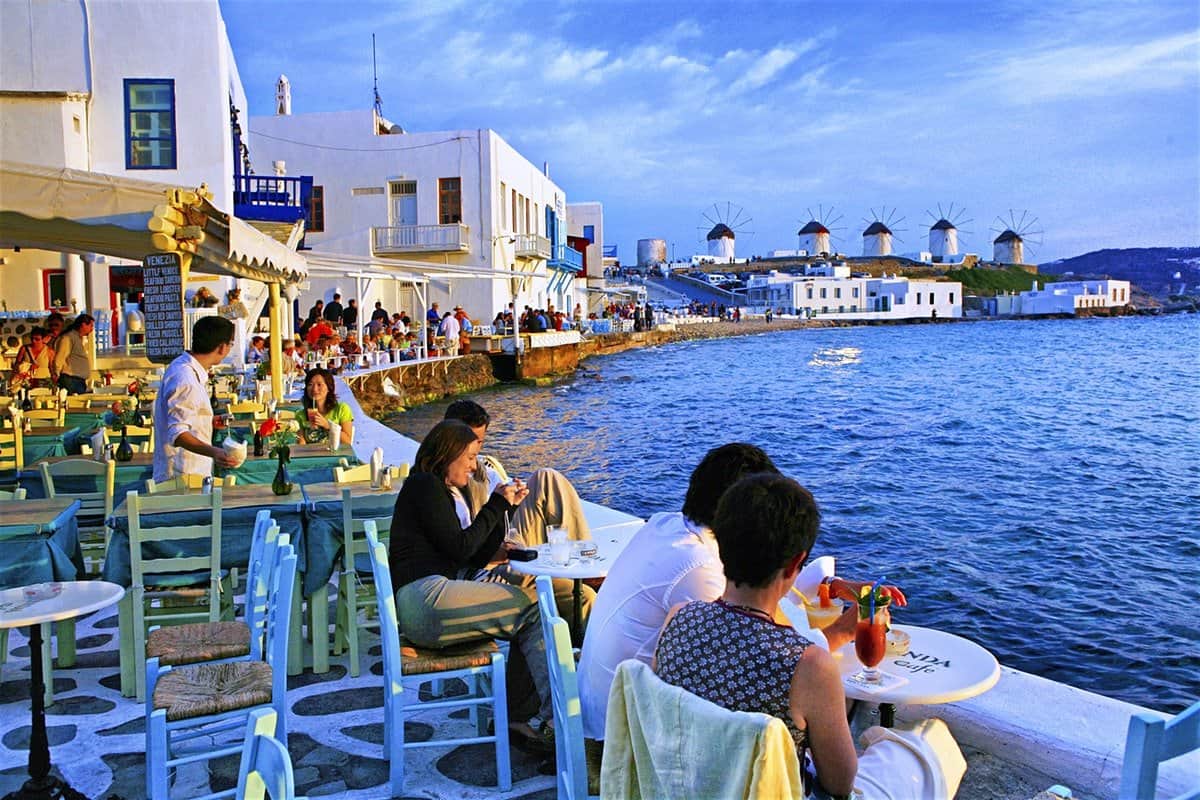 مدينة ميكونوس