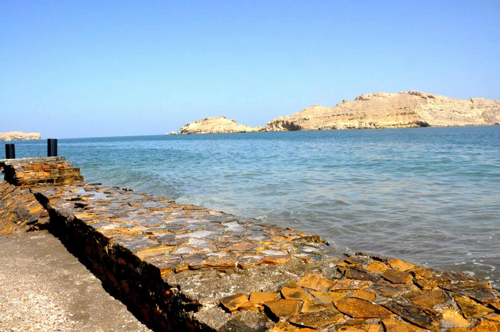 شاطئ السوادي بركاء