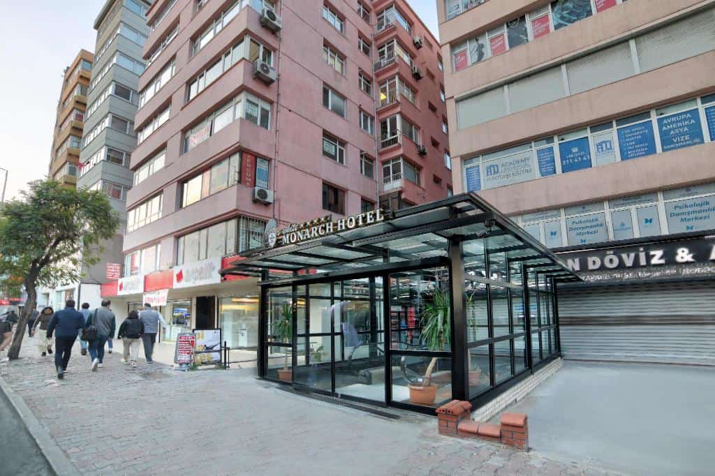تقرير شامل عن فندق وايت مونارك اسطنبول