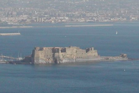 افضل 4 انشطة في قلعة ديلوفو نابولي ايطاليا
