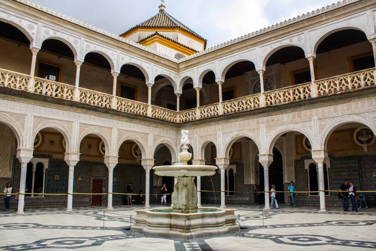 افضل 4 انشطة في قصر كاسا دي بيلاتوس اشبيلية اسبانيا