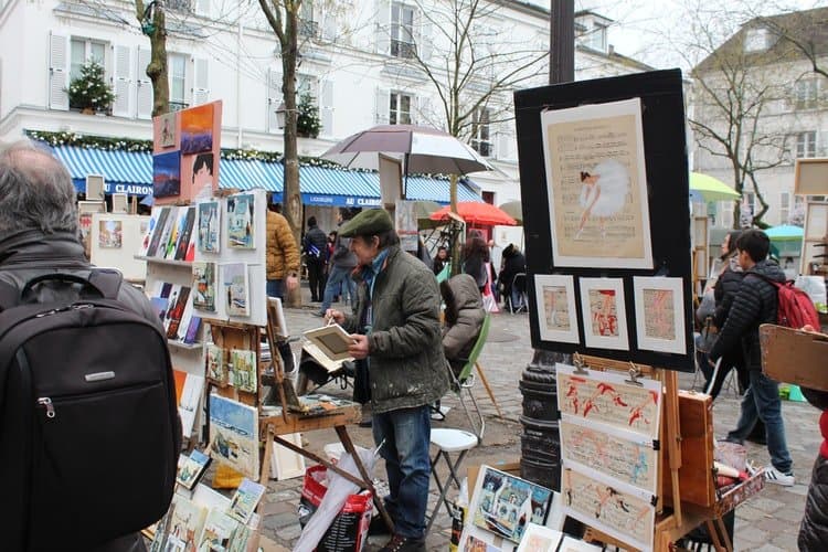 الكتب في باريس