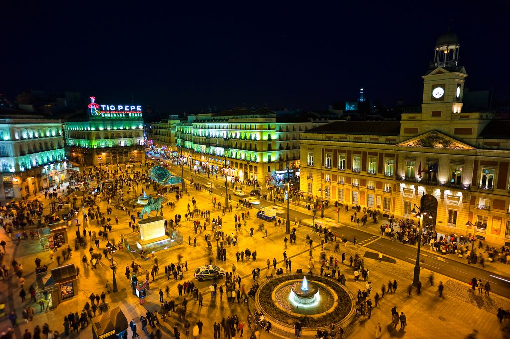 زيارة ميدان Puerta Del Sol