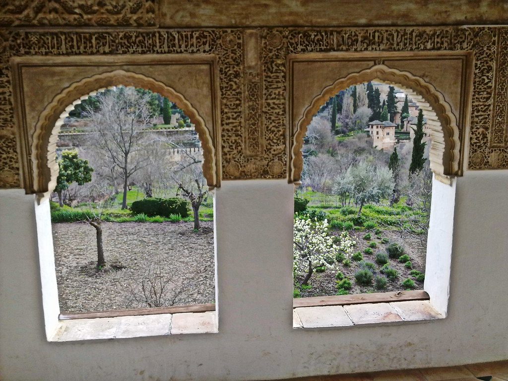 جنة العريف غرناطة