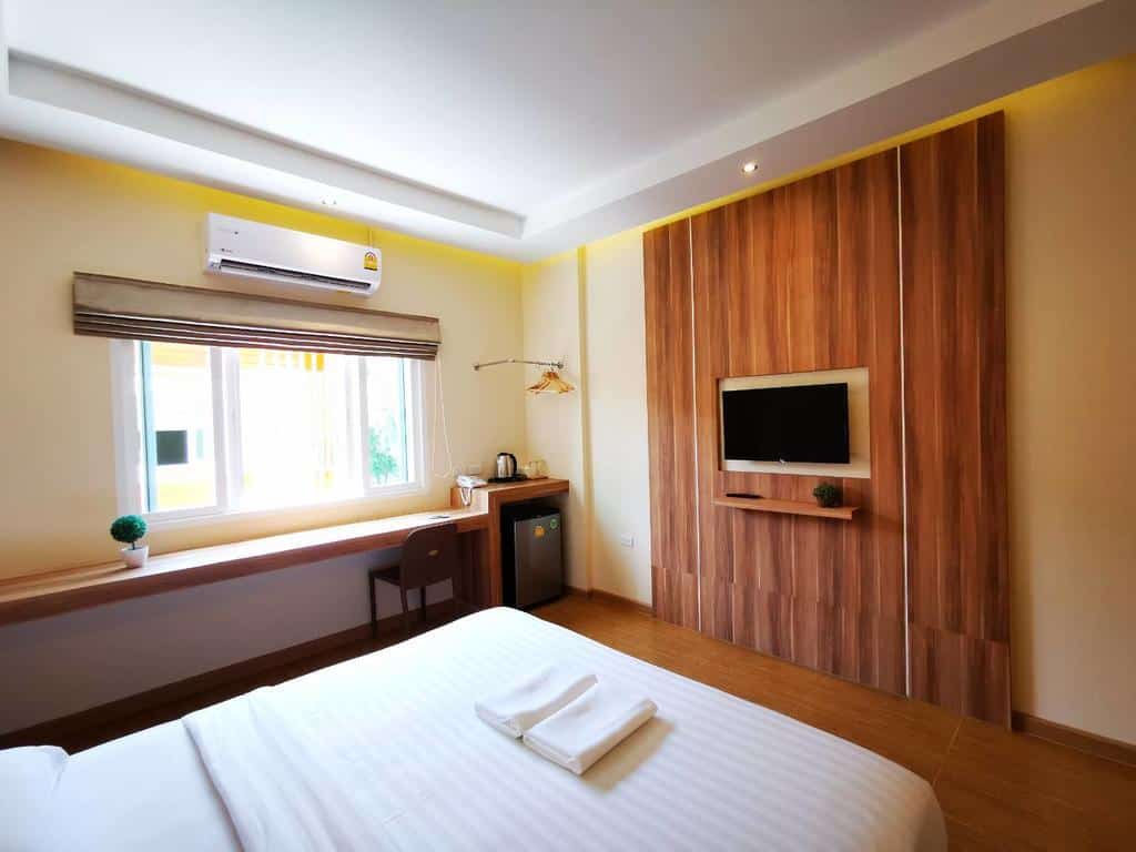 فندق Triple Trees Hotel