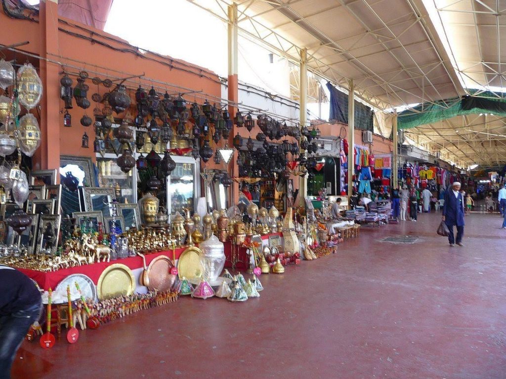 سوق الاحد في اغادير