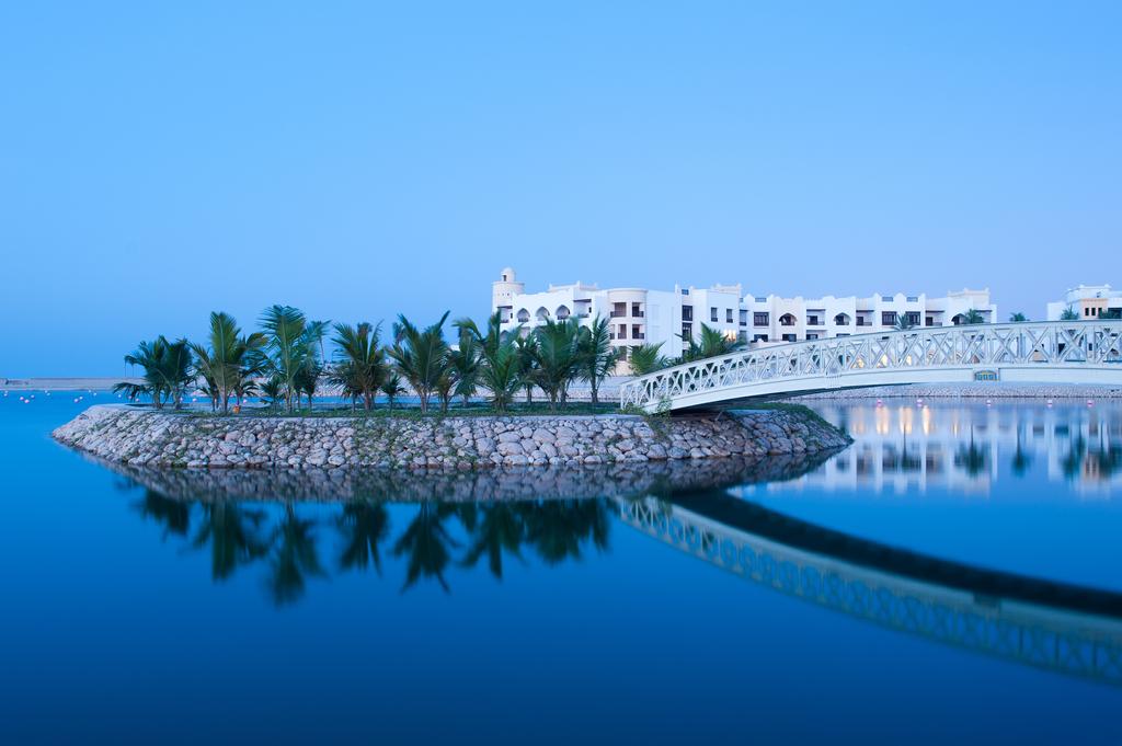 الخدمات