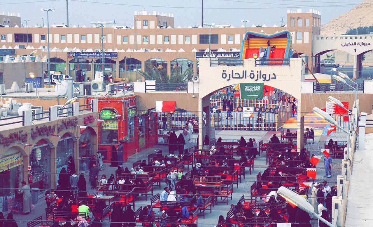 أسواق القرية الشعبية