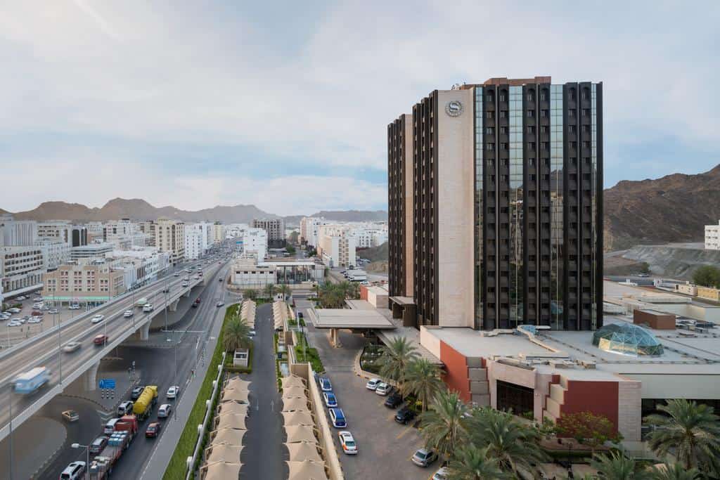 فندق شيراتون عمان