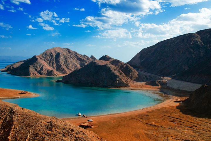 افضل 7 اماكن سياحية في دهب ننصح بزيارتها