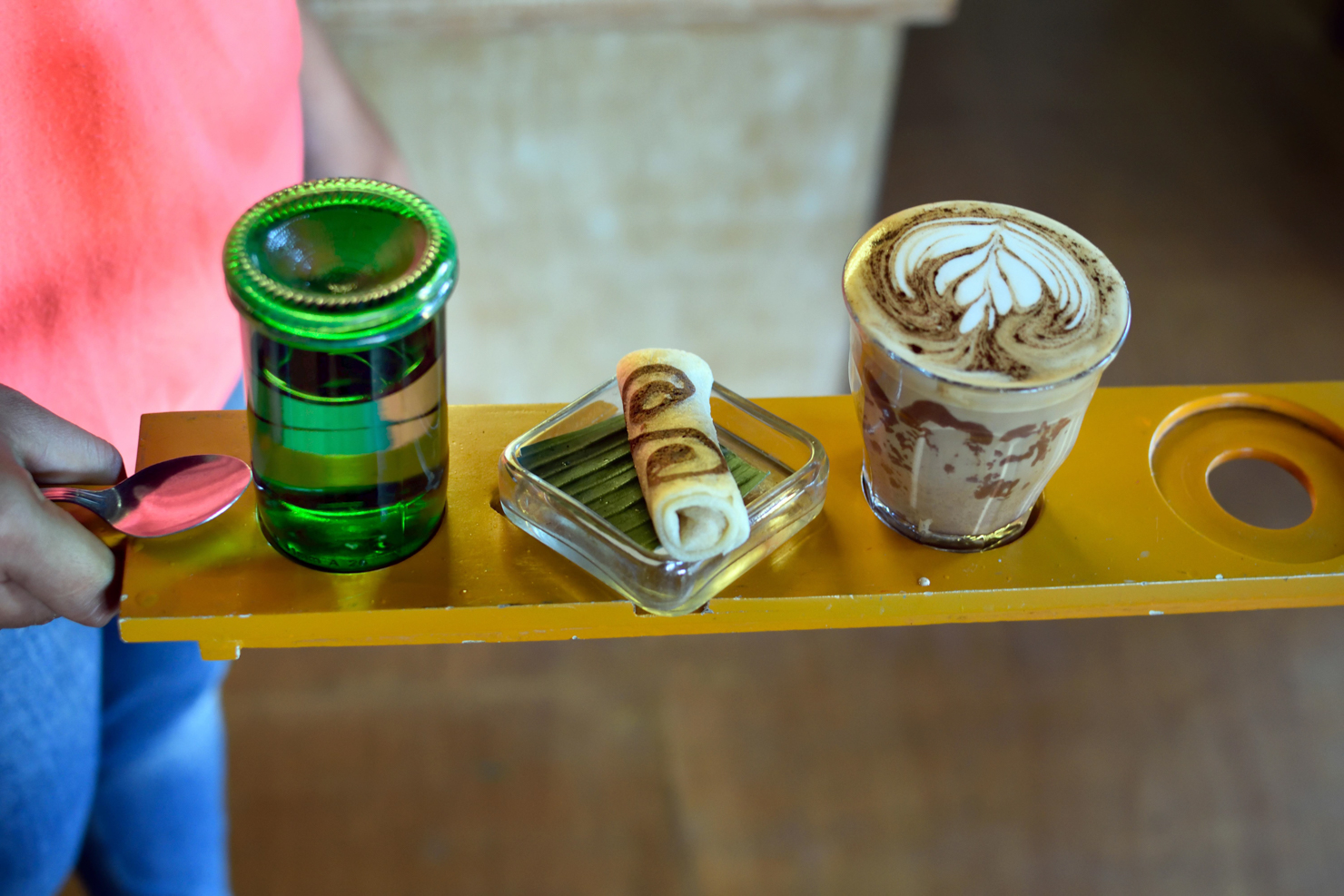صورة لاحد المشروبات في مقهى سينيمان بالي