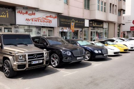 اماكن استئجار سيارة في دبي
