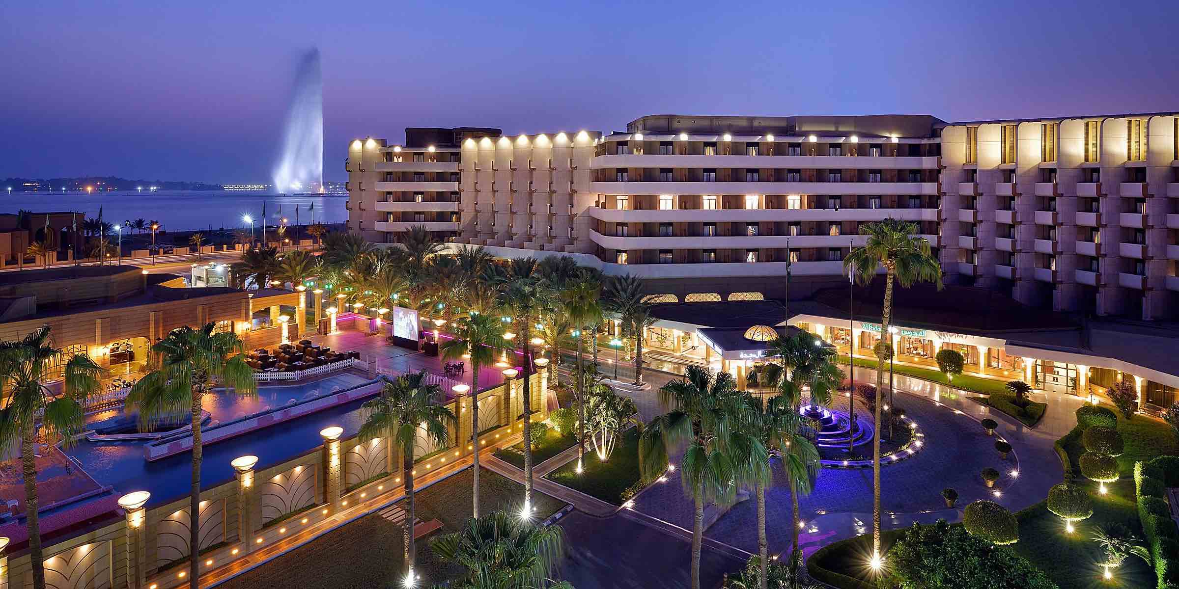 فندق قريب من جامعة الملك عبد العزيز جدة(المميزات +المرافق+الخدمات)