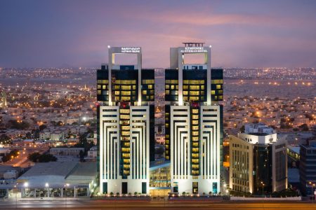 فنادق قريبة من مطار الملك فهد الدولي، الدمام (فنادق مُوصى بها 2023)