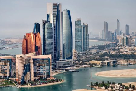 فنادق قريبة من مطار أبو ظبي الدولي (المميزات+الخدمات+أحدث أسعار 2023)