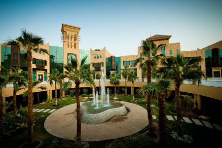 فنادق قريبة من جامع الراجحي الكبير، الرياض (المميزات +الخدمات +الأسعار)