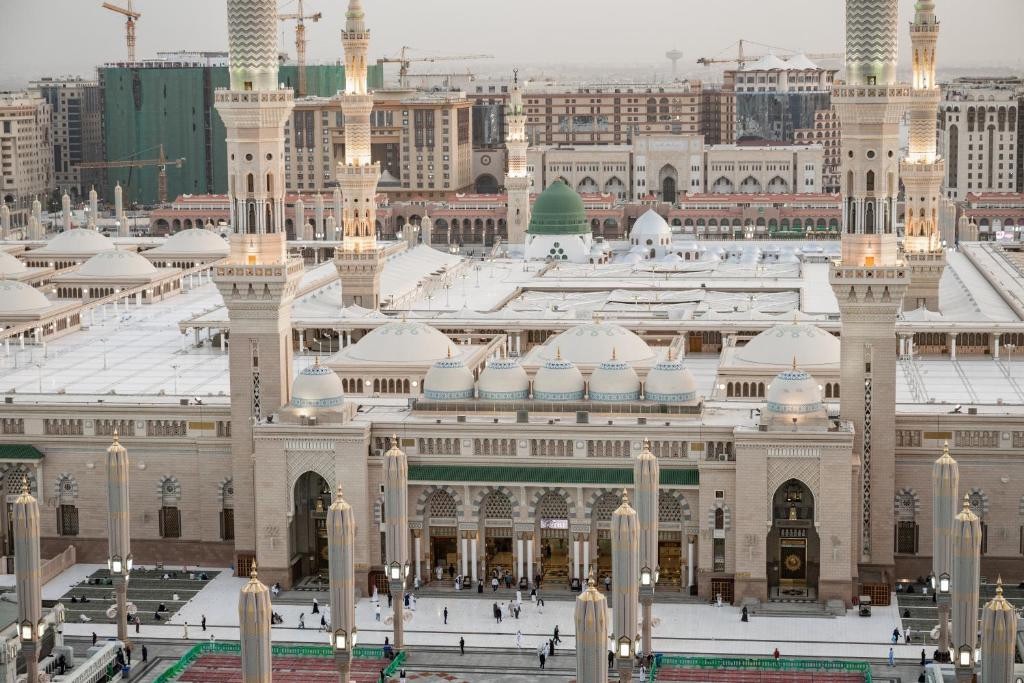 حجز فندق شهد المدينة بإدارة اكور