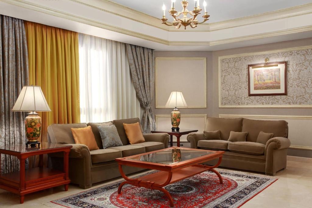 فندق شيراتون الرياض