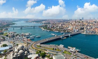 إسطنبول في ابريل