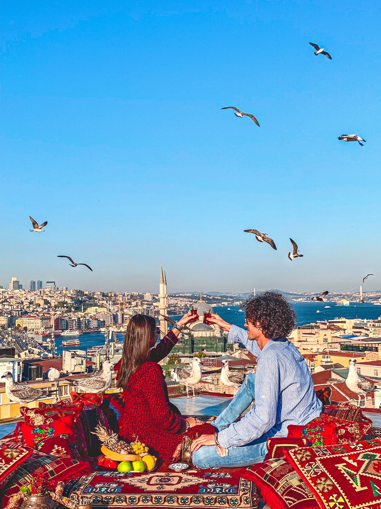 اريد جدول سياحي لزوجين في اسطنبول ؟