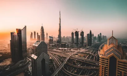 زيارة دبي