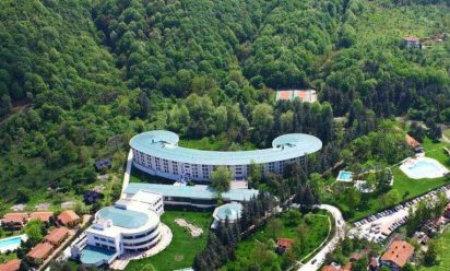 فنادق وسوق في ازميت او صبنجه واسطنبول