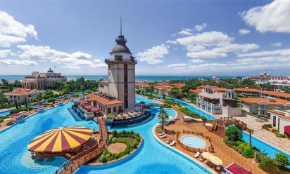 ماهو فنادق وسوق في ازمير او صبنجه واسطنبول ؟