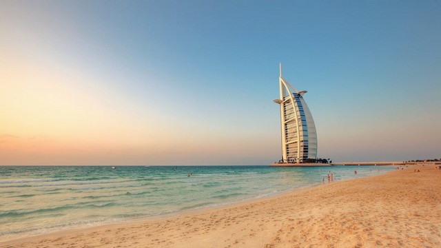 شواطئ دبي المفتوحة - افضل الشواطئ في دبي