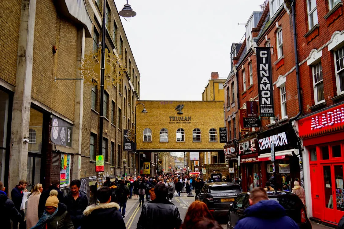 اكتشف متعة التجوّل في 3 اسواق شعبيه في لندن