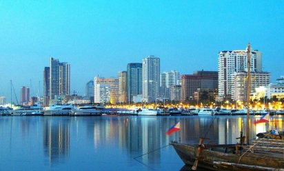 كم المسافة من مانيلا إلي أنجلس سيتي ؟