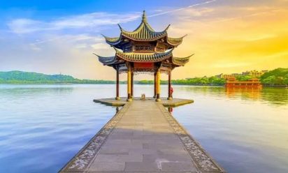 كيف يمكنني الوصول الى ايو من كوانزو