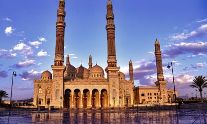 من منكم دخل اليمن عن طريق عمان برا يفيدنا ؟