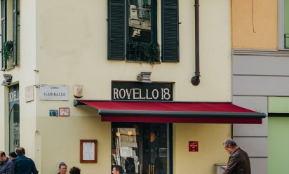 مقاهي عربية في ميلان؟