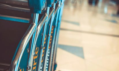 التجارب والخبرات والقصص في مطارات الولايات المتحدة الأمريكية