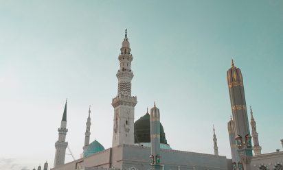 أي معلومات عن الطريق من المدينة المنورة إلى القريات