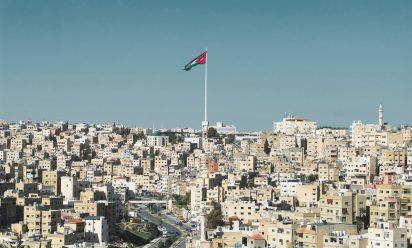 الطريق للأردن بالتفصيل والمسافات والاماكن المرشحة للاستراحة