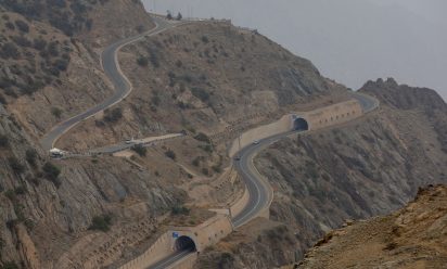 الطريق من جده الى ابها