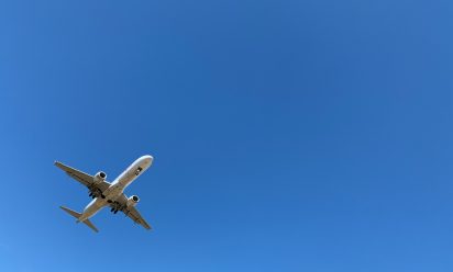 الخطوط السعودية أم مصر للطيران؟