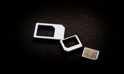 شريحة موبايلي تشتغل هناك ؟؟؟