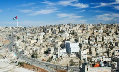 اقدم المحلات و المطاعم والفنادق في الاردن