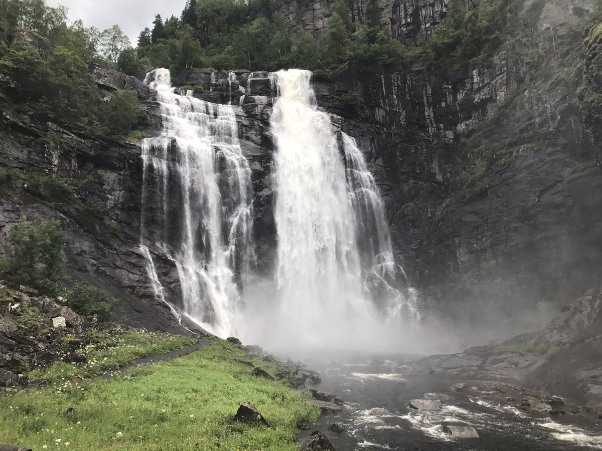 شلال skjervsfossen
