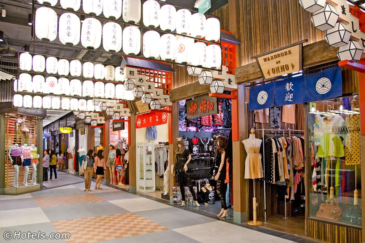 terminal-21-mall.jpg